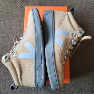 Veja Hightop Sneakers